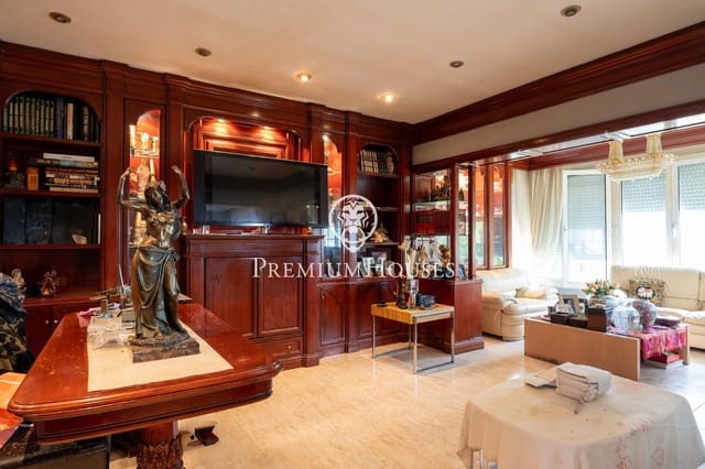 3 soverom Villa til salgs i Castelldefels med svømmebasseng - € 900 000 (Ref: 8988695)