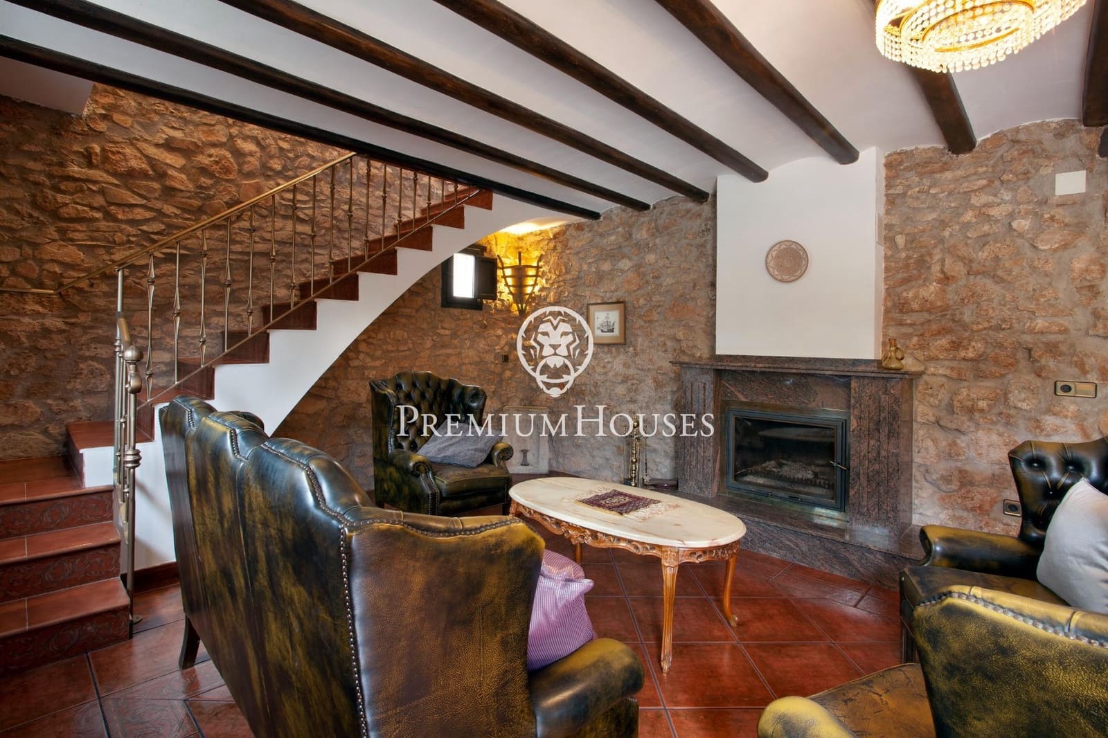 4 quarto Casa em Banda para venda em Montblanc com garagem - 540 000 € (Ref: 9003419)
