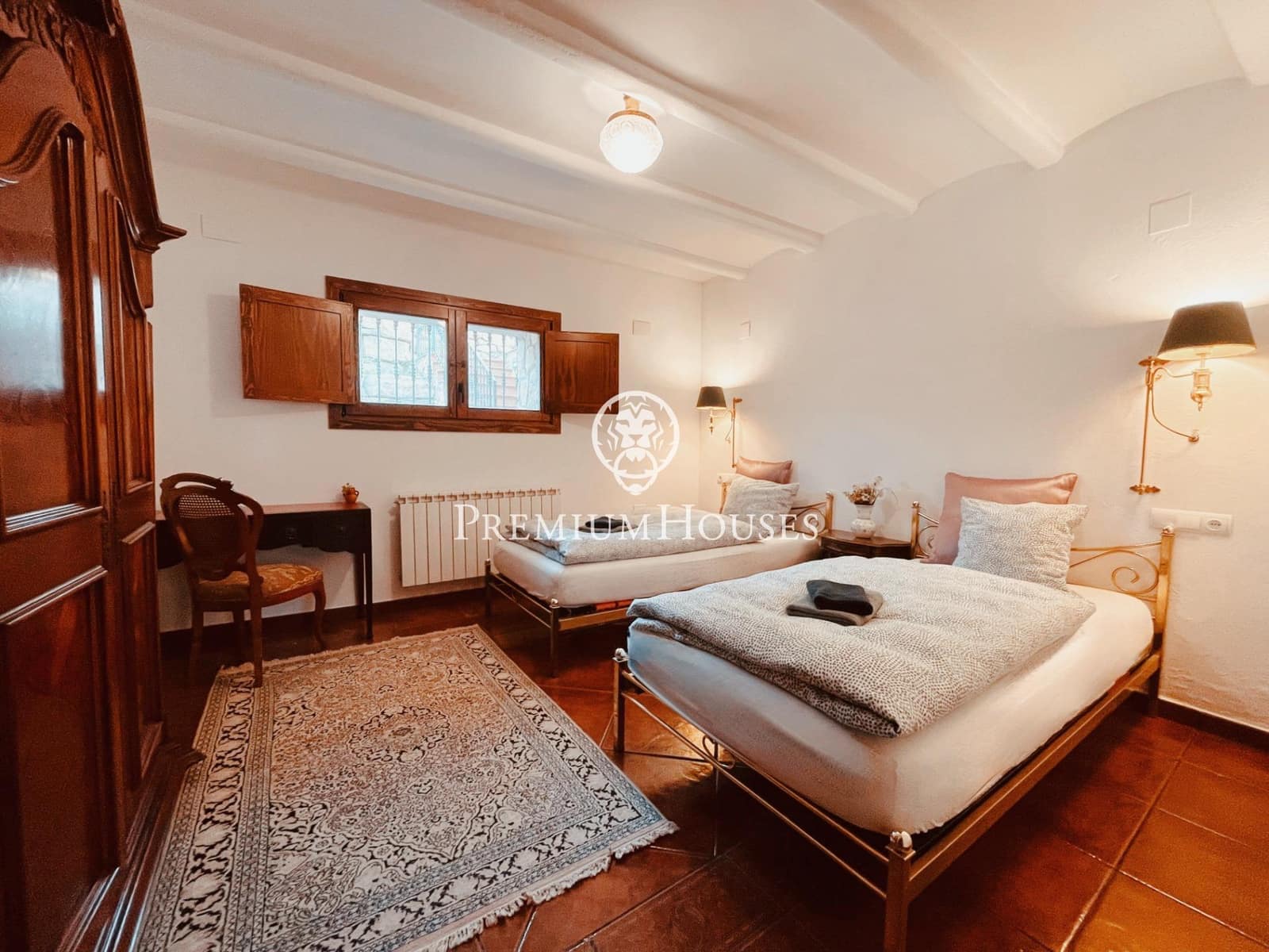 4 quarto Casa em Banda para venda em Montblanc com garagem - 540 000 € (Ref: 9003419)