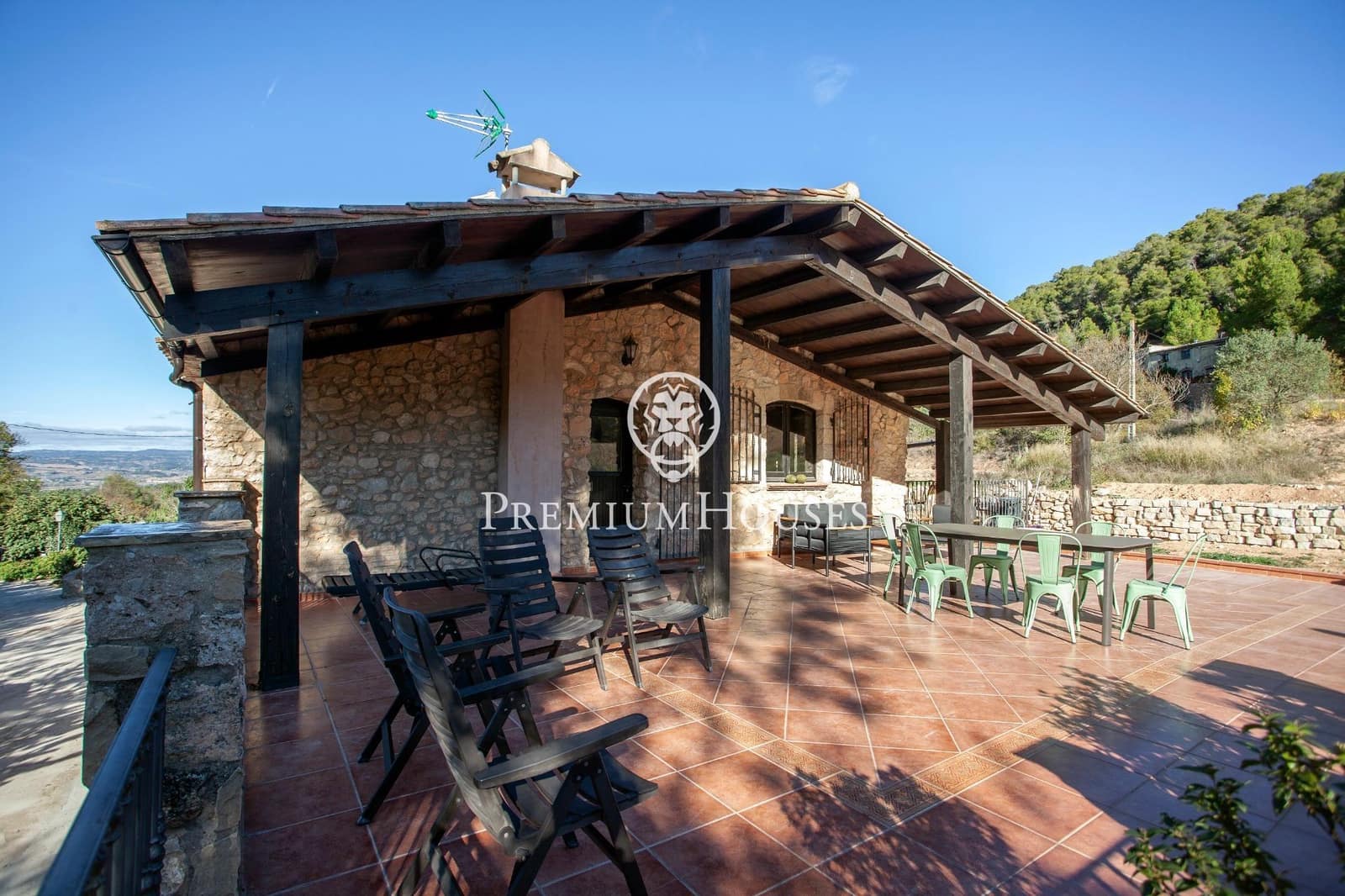 4 quarto Casa em Banda para venda em Montblanc com garagem - 540 000 € (Ref: 9003419)