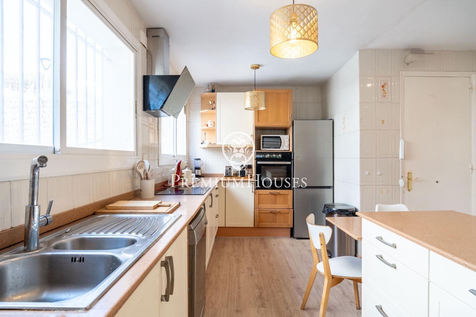 6 soverom Villa til salgs i Sitges med svømmebasseng garasje - € 2 800 000 (Ref: 9003420)