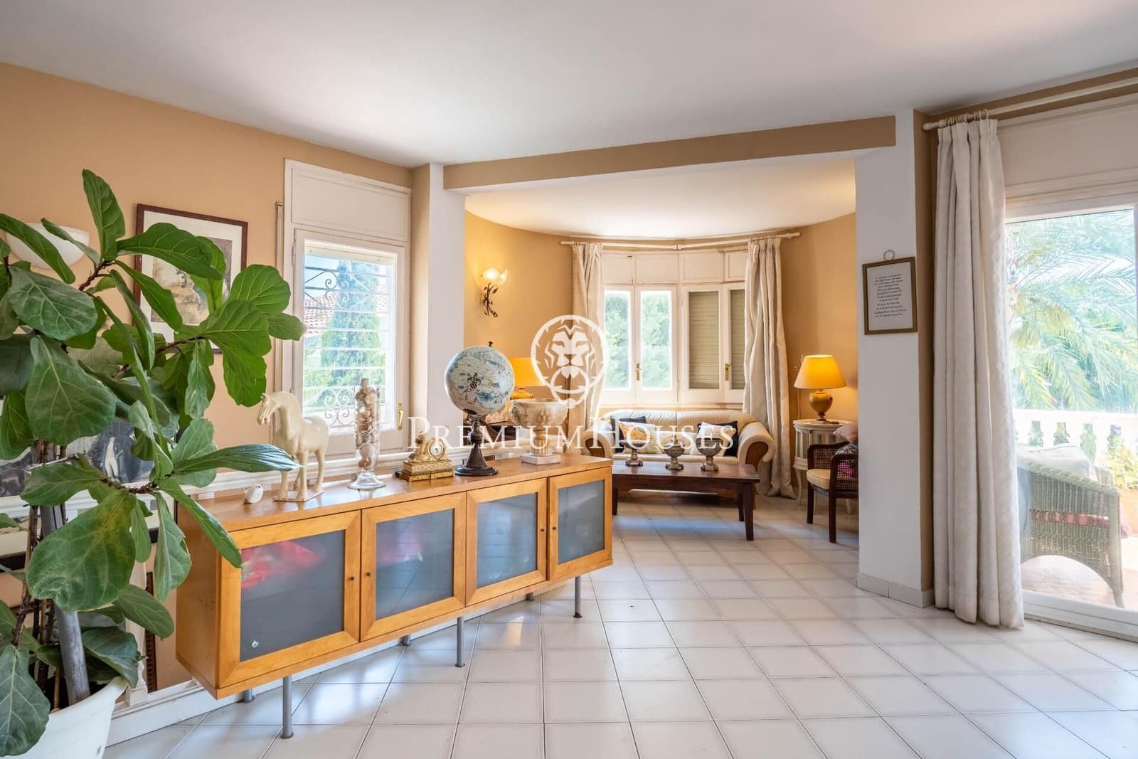 6 soverom Villa til salgs i Sitges med svømmebasseng garasje - € 2 800 000 (Ref: 9003420)