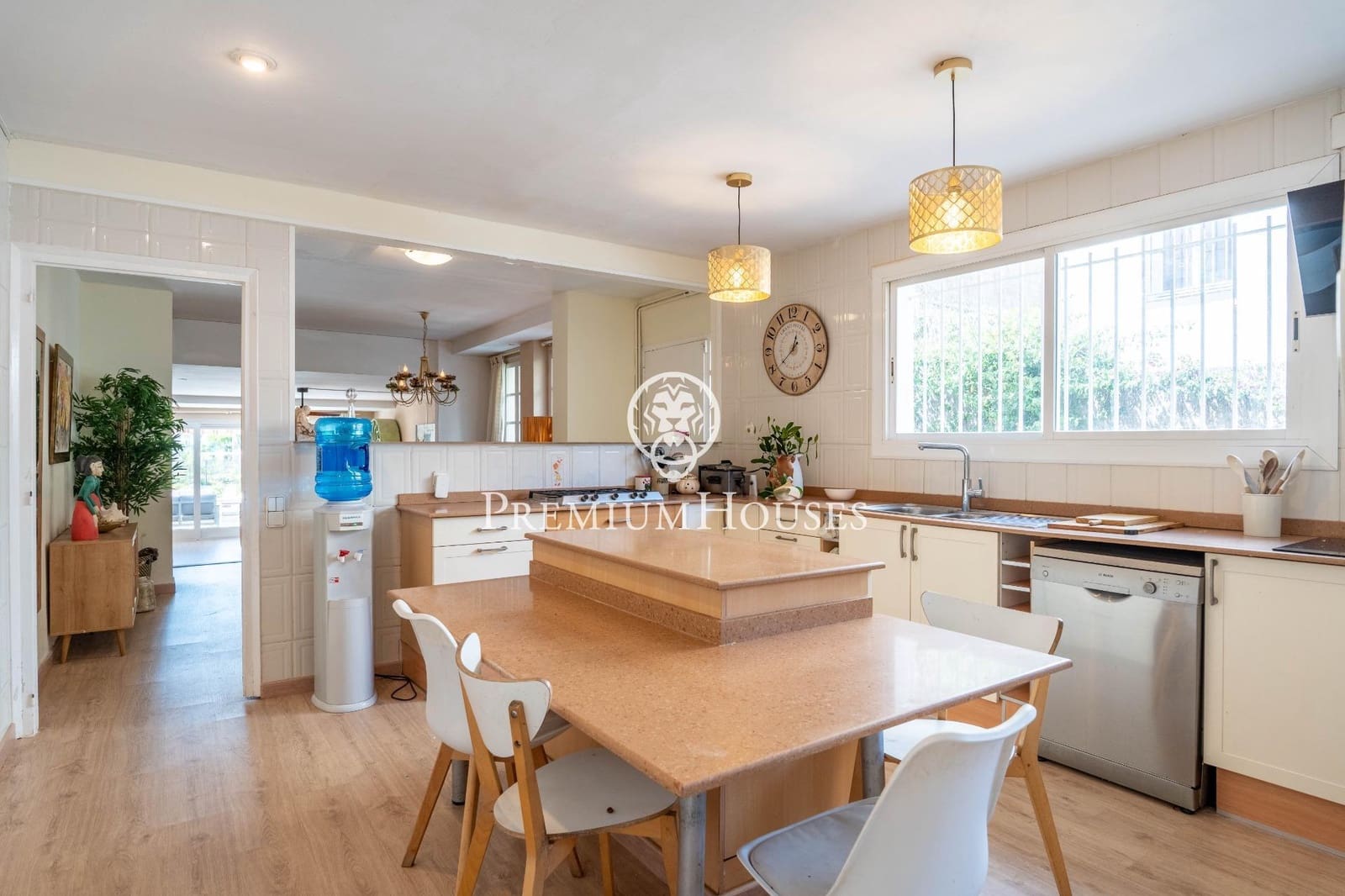 6 soverom Villa til salgs i Sitges med svømmebasseng garasje - € 2 800 000 (Ref: 9003420)