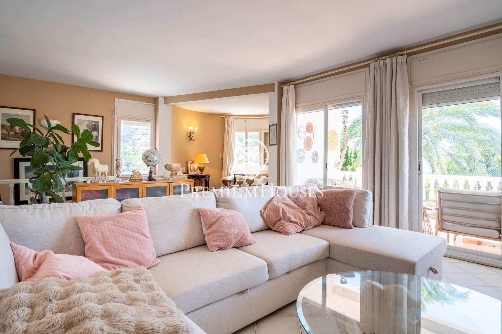 6 soverom Villa til salgs i Sitges med svømmebasseng garasje - € 2 800 000 (Ref: 9003420)