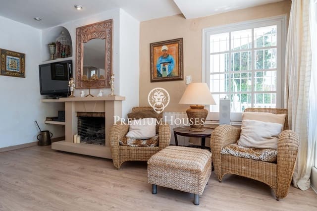 6 soverom Villa til salgs i Sitges med svømmebasseng garasje - € 2 800 000 (Ref: 9003420)