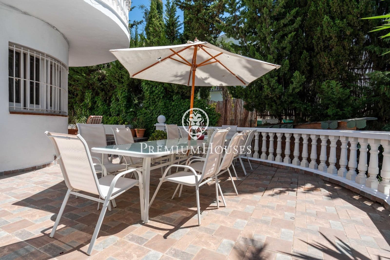 6 soverom Villa til salgs i Sitges med svømmebasseng garasje - € 2 800 000 (Ref: 9003420)