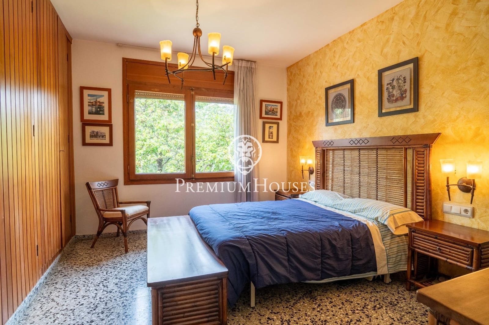 9 soveværelse Finca/Landehus til salg i Riudoms med swimmingpool - € 815.000 (Ref: 9003421)