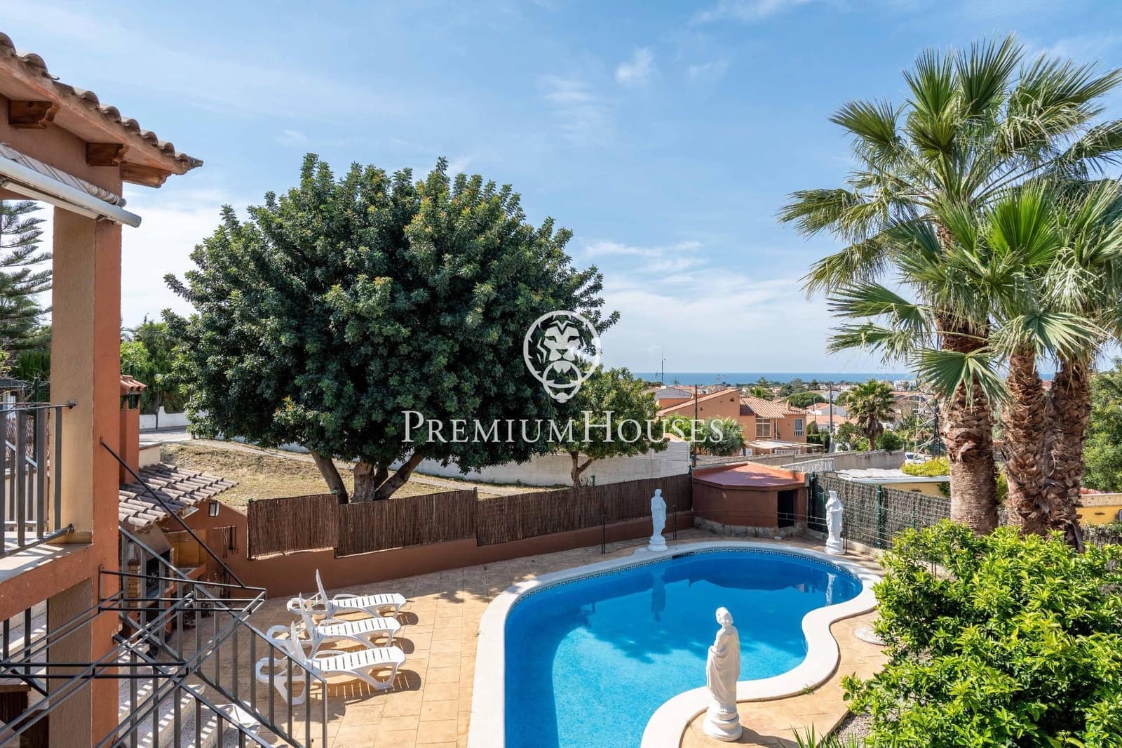 5 soveværelse Villa til salg i Creixell med swimmingpool garage - € 495.000 (Ref: 9003422)