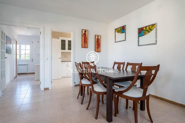 5 soverom Villa til salgs i Creixell med svømmebasseng garasje - € 495 000 (Ref: 9003422)