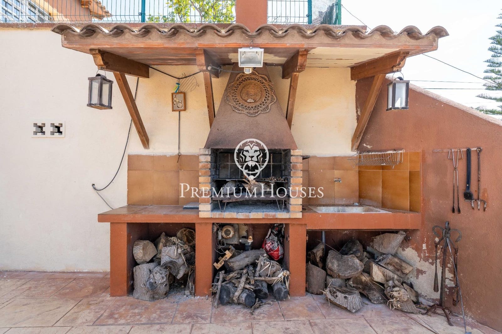 5 soveværelse Villa til salg i Creixell med swimmingpool garage - € 495.000 (Ref: 9003422)