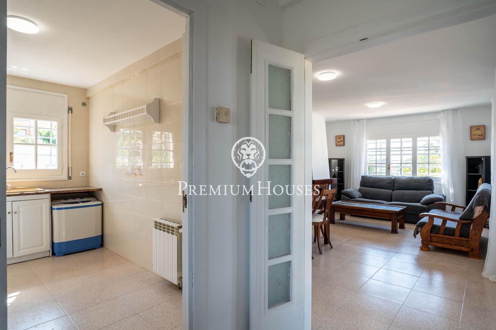 5 soveværelse Villa til salg i Creixell med swimmingpool garage - € 495.000 (Ref: 9003422)