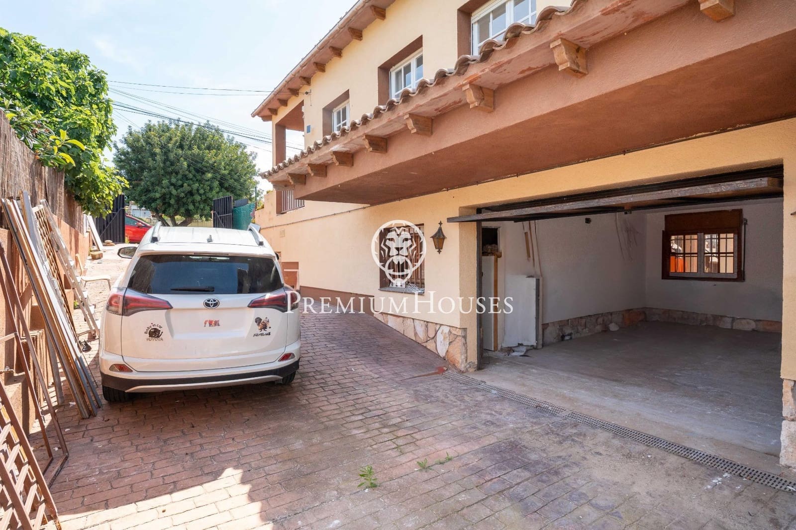 5 soveværelse Villa til salg i Creixell med swimmingpool garage - € 495.000 (Ref: 9003422)