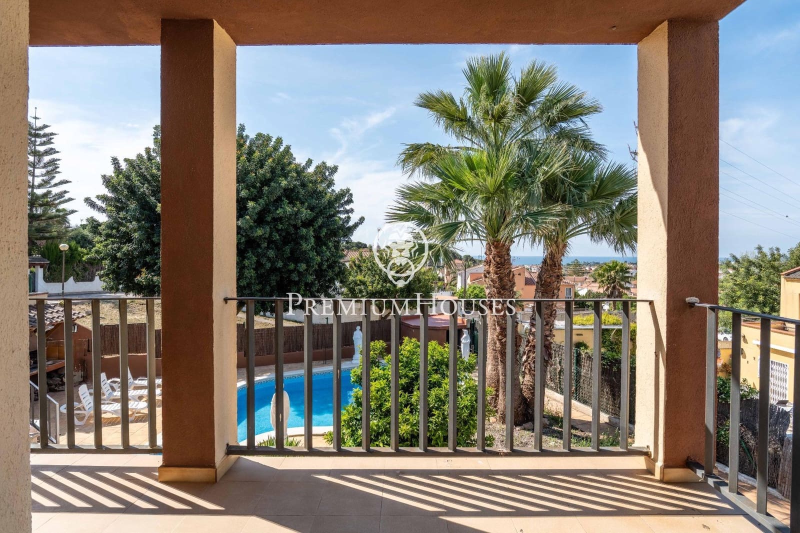 5 soveværelse Villa til salg i Creixell med swimmingpool garage - € 495.000 (Ref: 9003422)