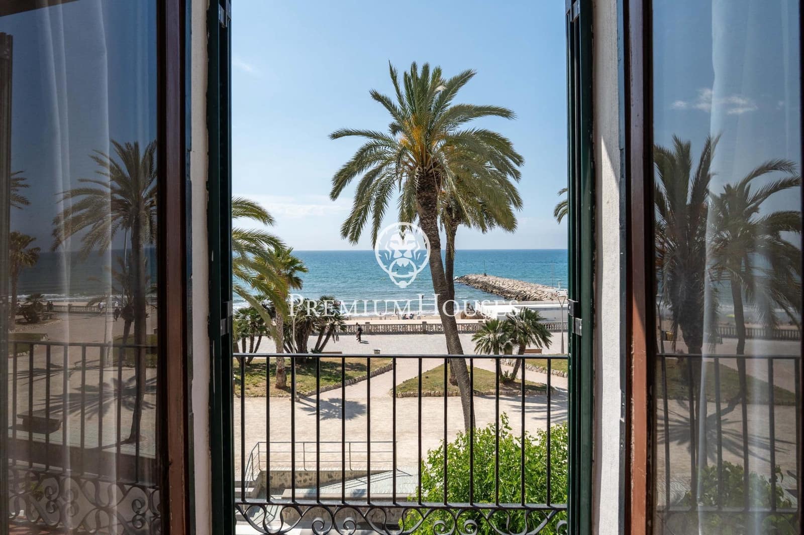 4 soveværelse Lejlighed til salg i Sitges - € 880.000 (Ref: 9020735)