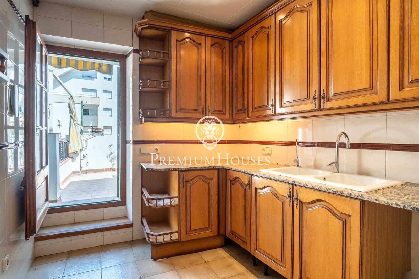 4 soveværelse Lejlighed til salg i Sitges - € 880.000 (Ref: 9020735)