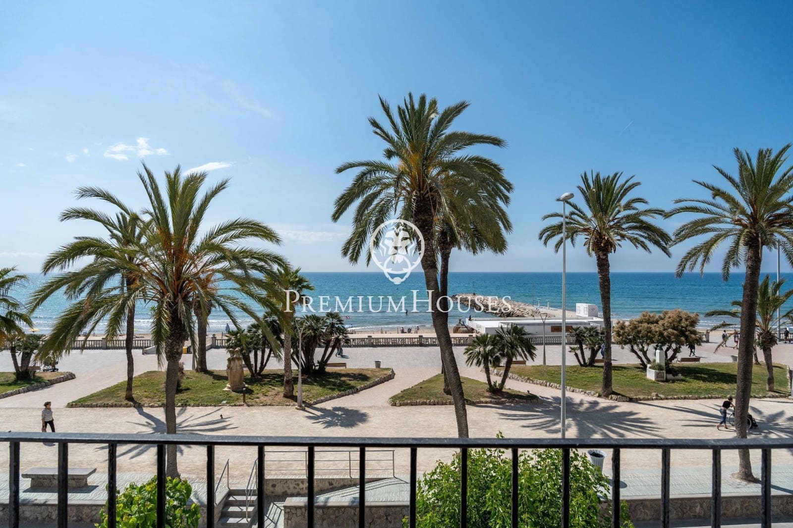 4 soveværelse Lejlighed til salg i Sitges - € 880.000 (Ref: 9020735)