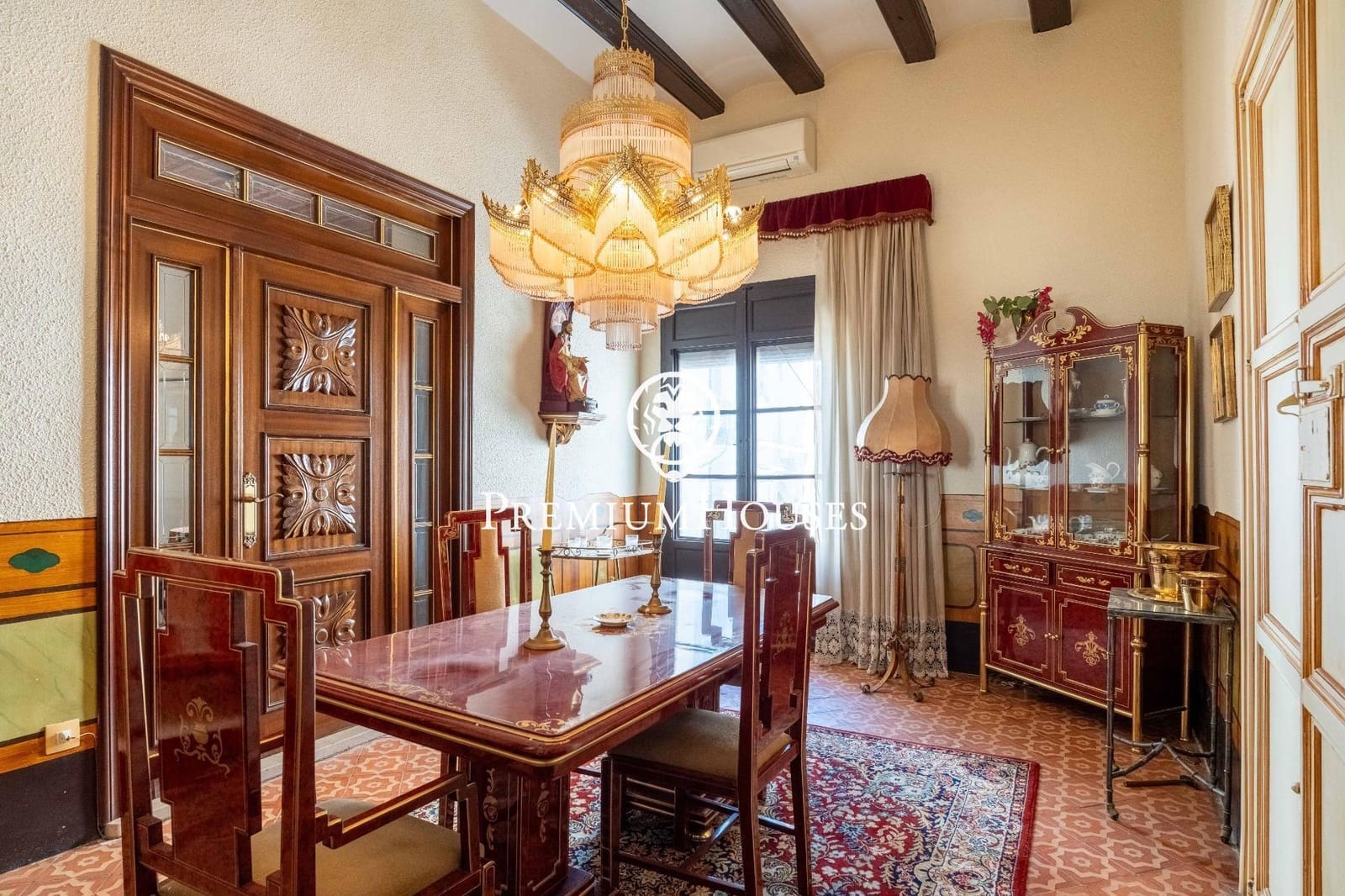 5 soveværelse Byhus til salg i Ulldecona med garage - € 340.000 (Ref: 9035948)