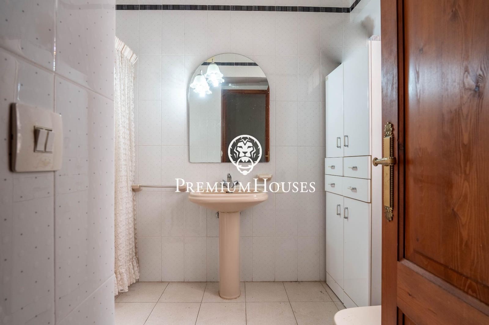 5 soveværelse Byhus til salg i Ulldecona med garage - € 340.000 (Ref: 9035948)