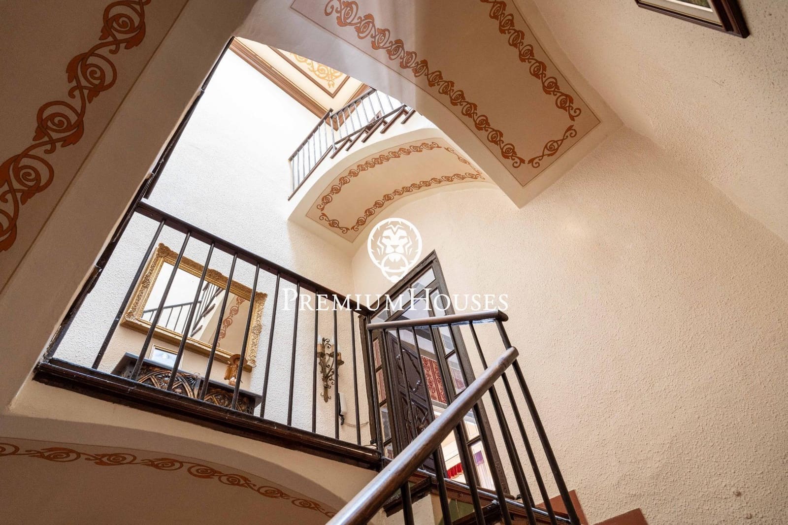 5 soveværelse Byhus til salg i Ulldecona med garage - € 340.000 (Ref: 9035948)