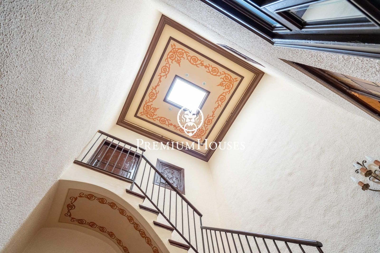 5 soveværelse Byhus til salg i Ulldecona med garage - € 340.000 (Ref: 9035948)