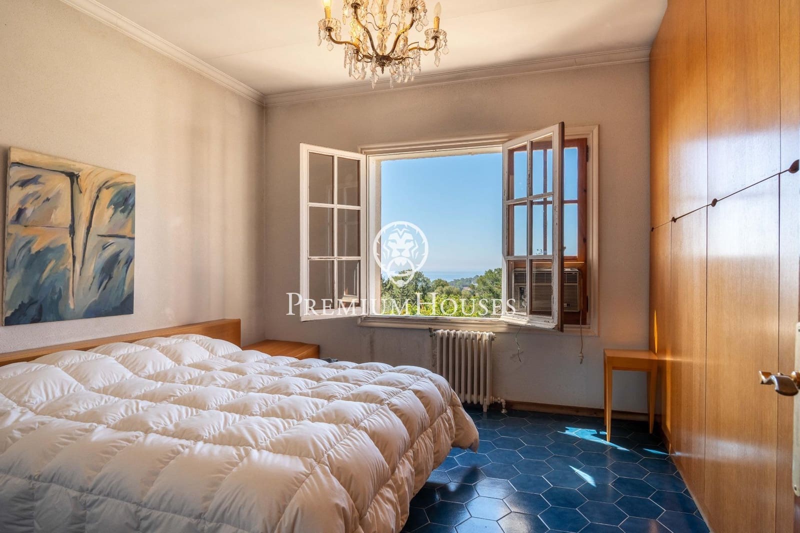 4 soveværelse Finca/Landehus til salg i Tarragona by med garage - € 660.000 (Ref: 9035949)