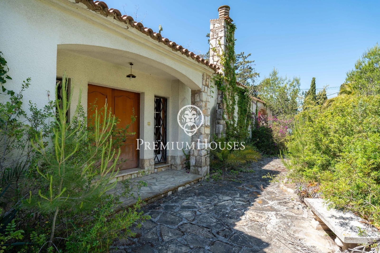 4 soveværelse Finca/Landehus til salg i Tarragona by med garage - € 660.000 (Ref: 9035949)