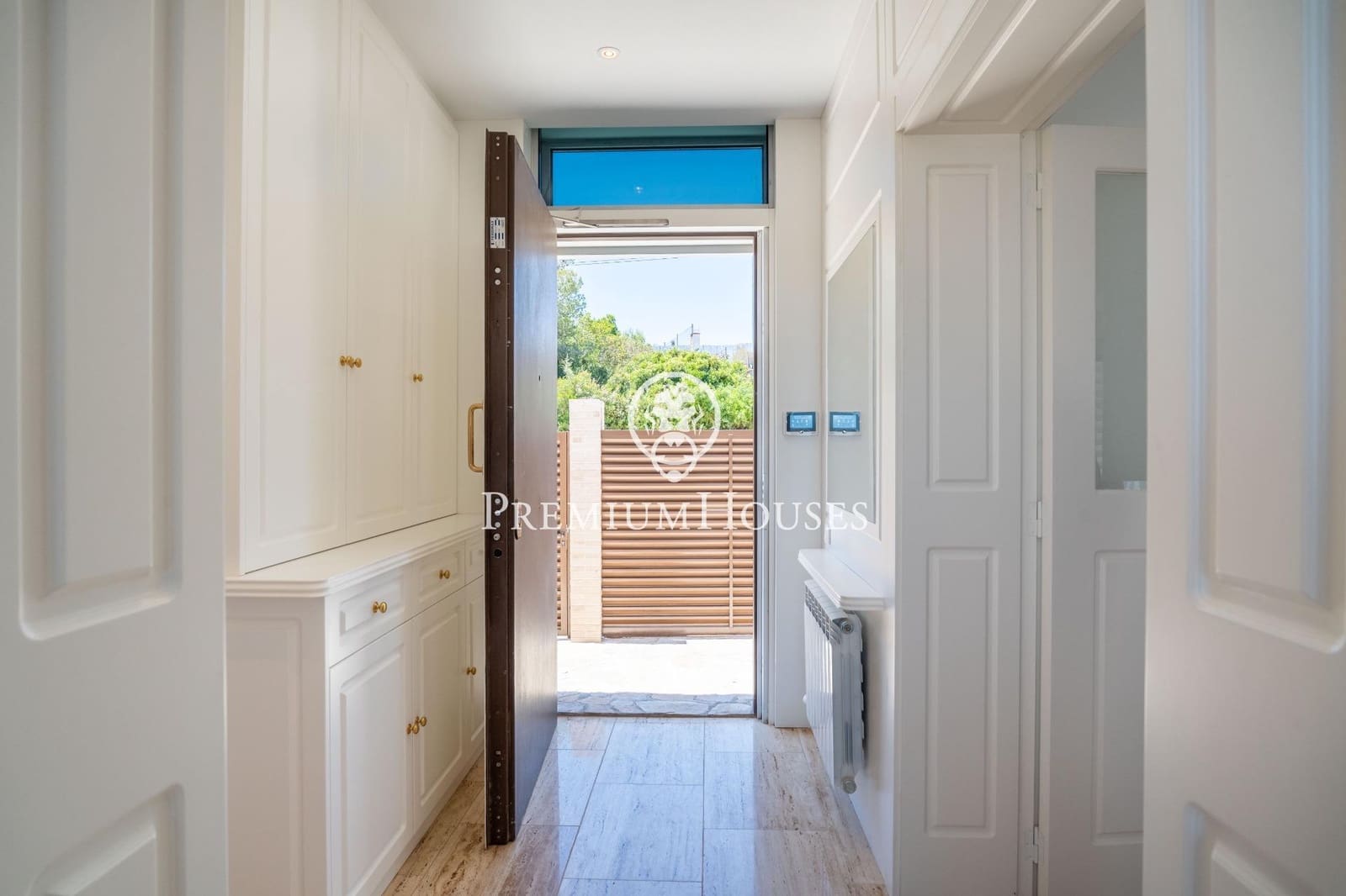 6 soveværelse Villa til salg i Castellet i la Gornal med swimmingpool garage - € 1.260.000 (Ref: 9036867)