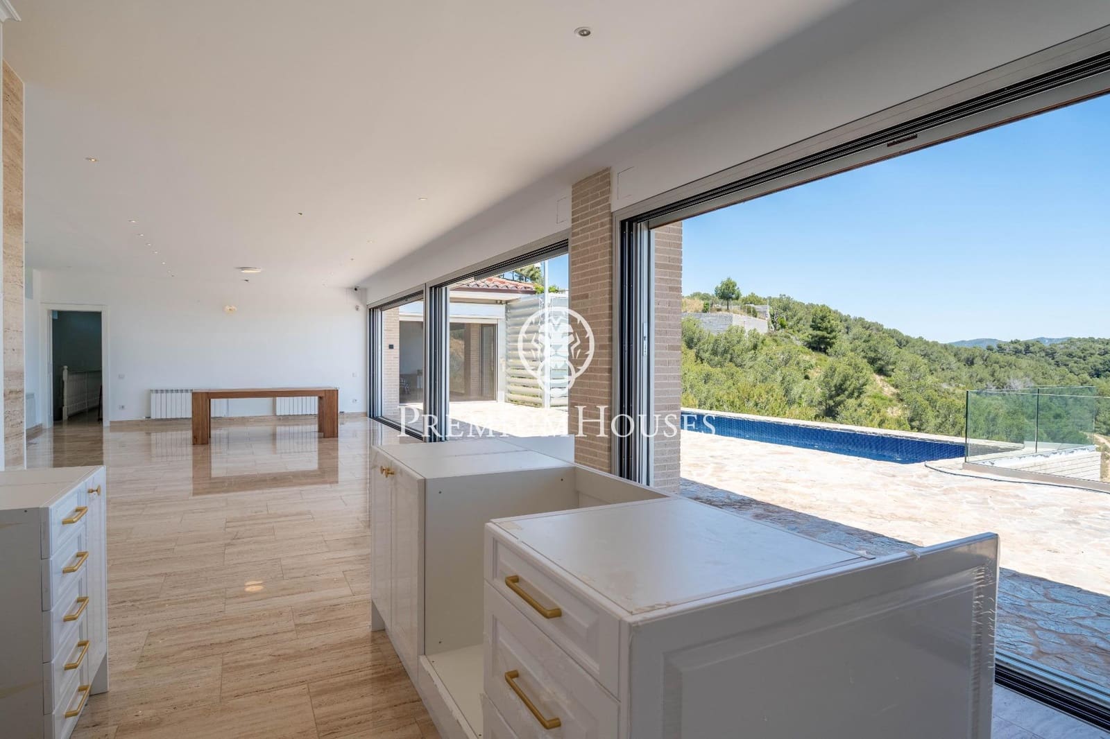 6 soveværelse Villa til salg i Castellet i la Gornal med swimmingpool garage - € 1.260.000 (Ref: 9036867)
