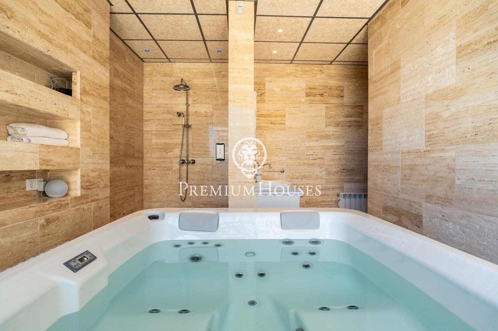 6 soveværelse Villa til salg i Castellet i la Gornal med swimmingpool garage - € 1.260.000 (Ref: 9036867)