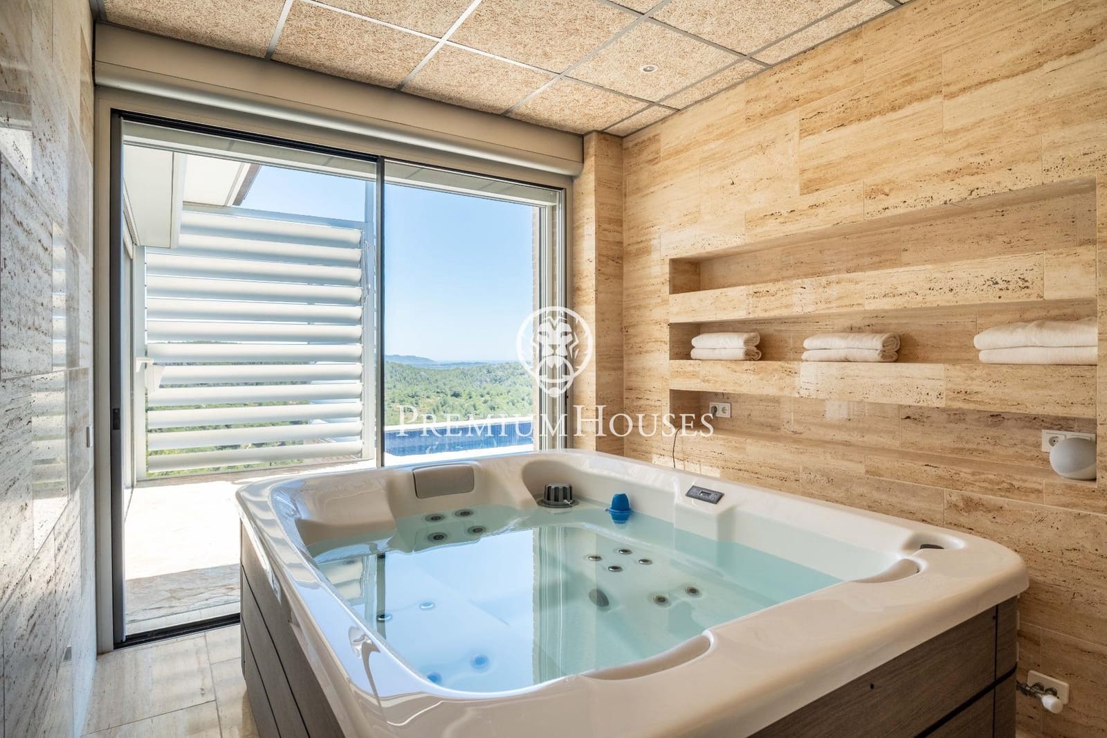 6 soveværelse Villa til salg i Castellet i la Gornal med swimmingpool garage - € 1.260.000 (Ref: 9036867)