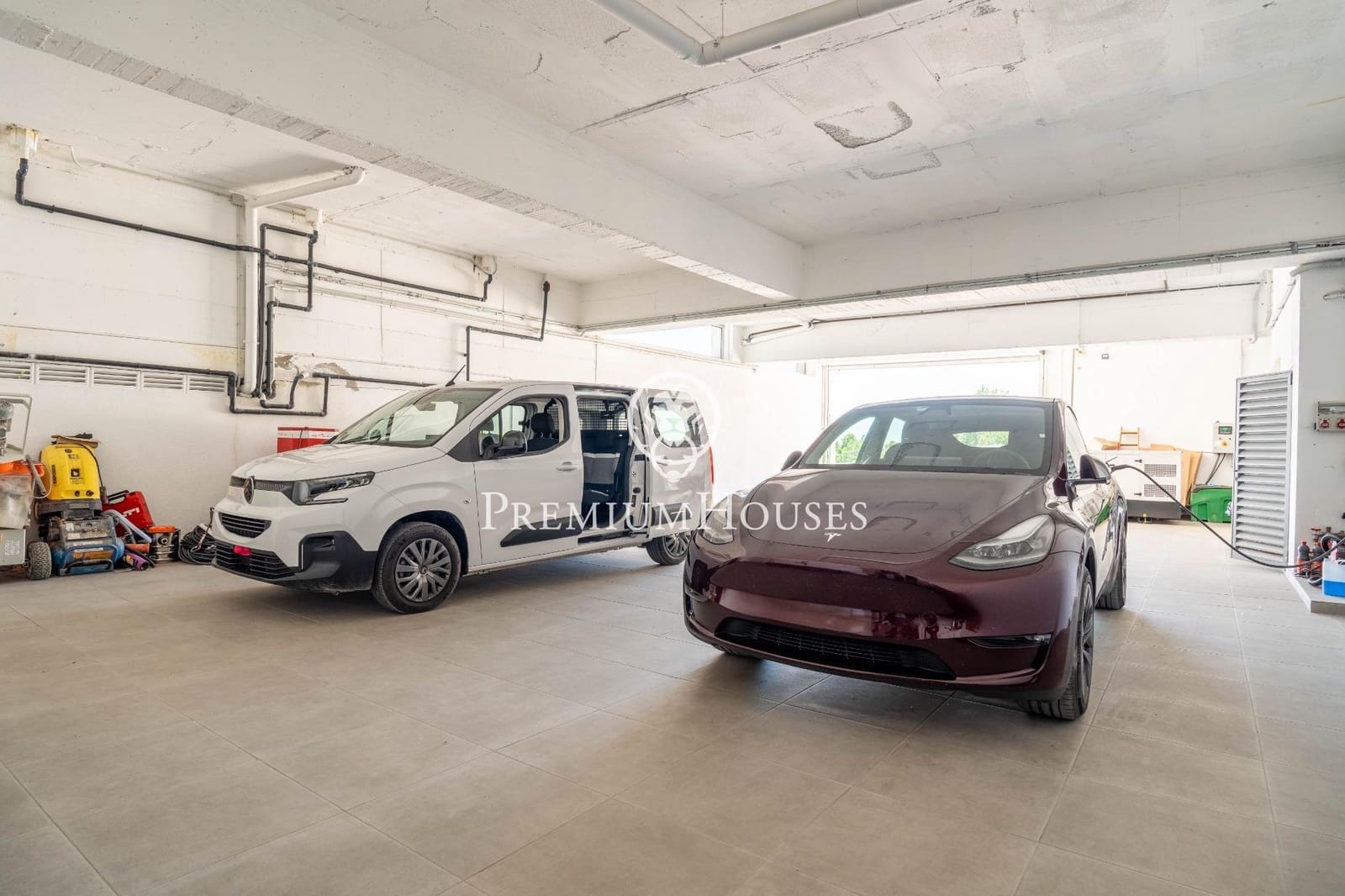 6 soveværelse Villa til salg i Castellet i la Gornal med swimmingpool garage - € 1.260.000 (Ref: 9036867)