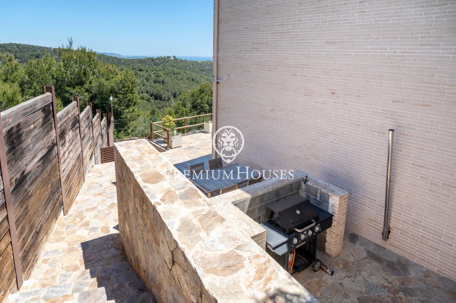 6 soveværelse Villa til salg i Castellet i la Gornal med swimmingpool garage - € 1.260.000 (Ref: 9036867)