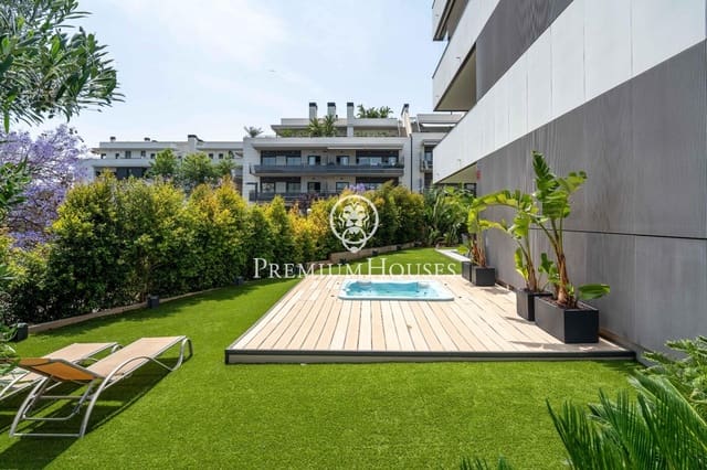 3 sovrum Lägenhet till salu i Sitges med pool - 960 000 € (Ref: 9059625)