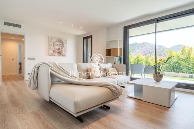 3 sovrum Lägenhet till salu i Sitges med pool - 960 000 € (Ref: 9059625)