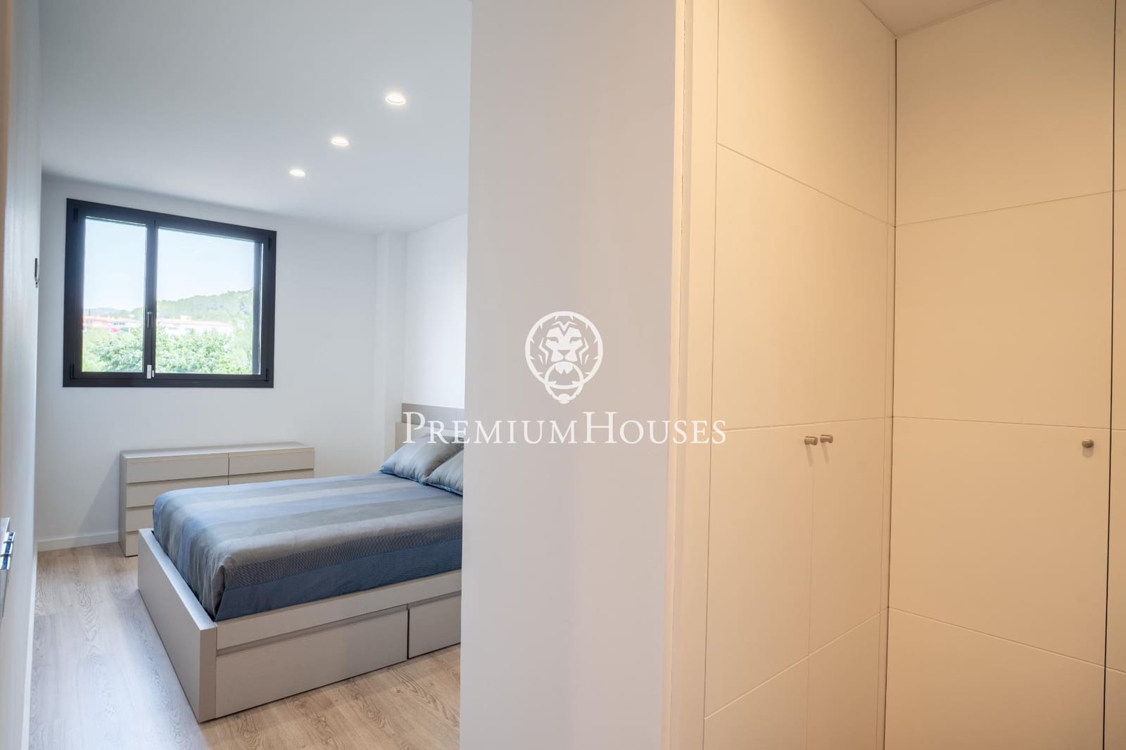 3 bedroom Apartment for sale in Sitges with pool - € 960,000 (Ref: 9059625)