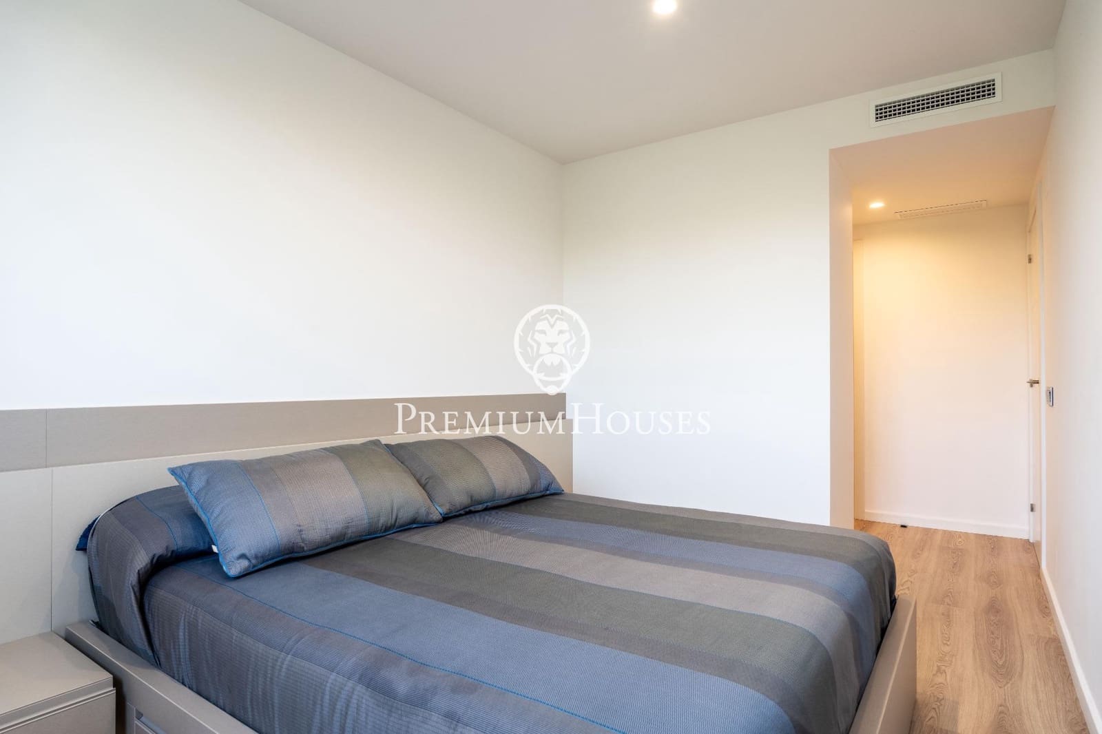 3 bedroom Apartment for sale in Sitges with pool - € 960,000 (Ref: 9059625)