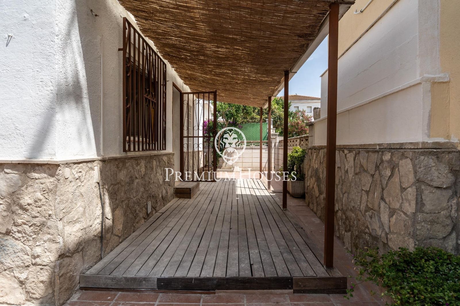 2 soveværelse Finca/Landehus til salg i Torredembarra - € 175.000 (Ref: 9065400)