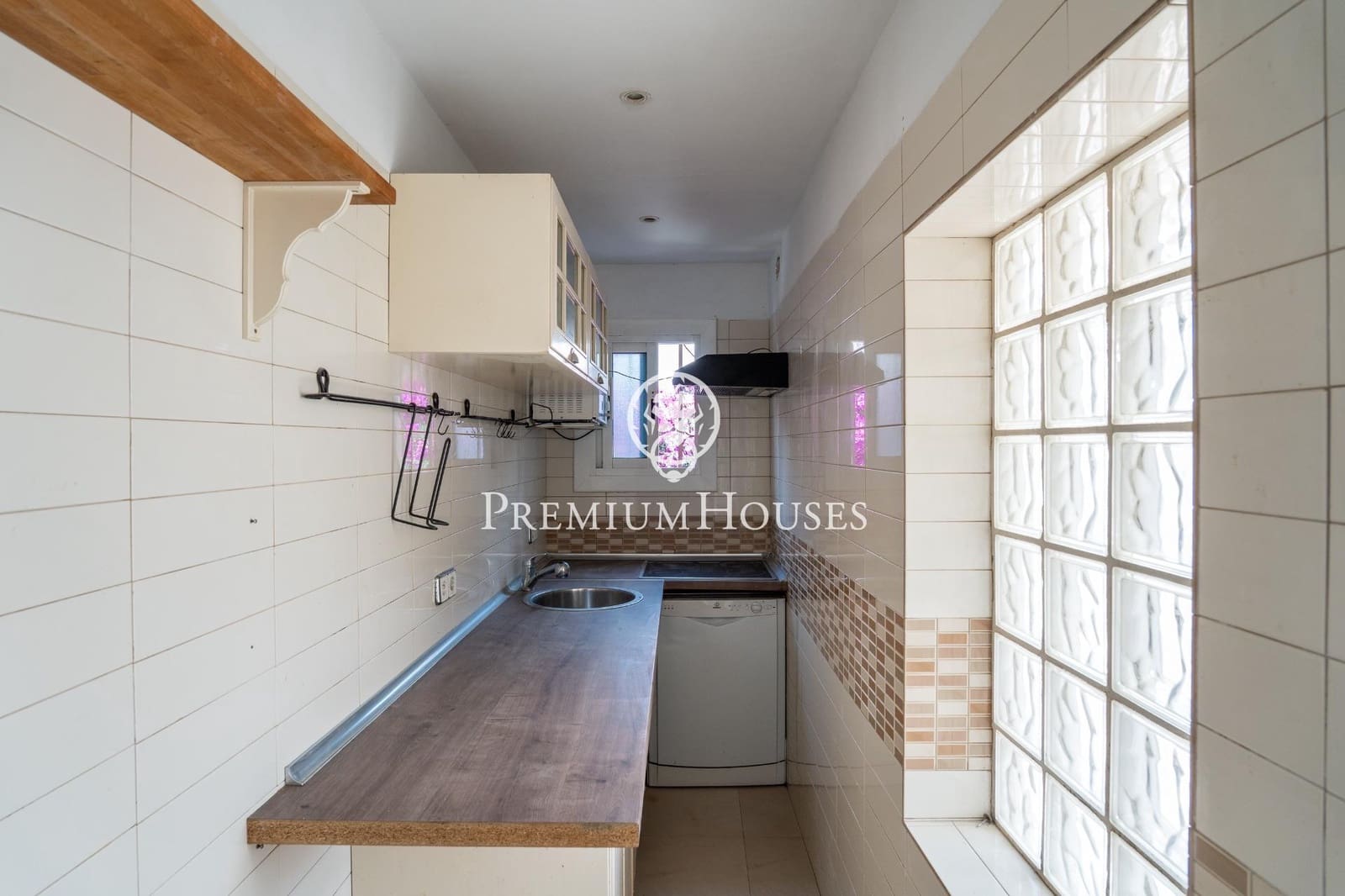 2 soveværelse Finca/Landehus til salg i Torredembarra - € 175.000 (Ref: 9065400)