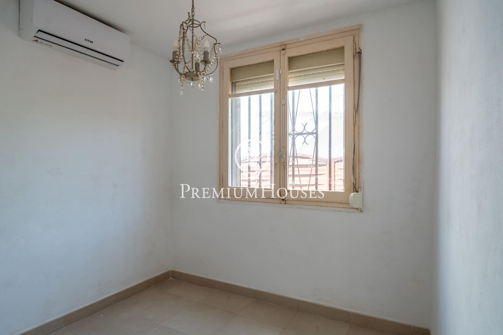 2 soveværelse Finca/Landehus til salg i Torredembarra - € 175.000 (Ref: 9065400)