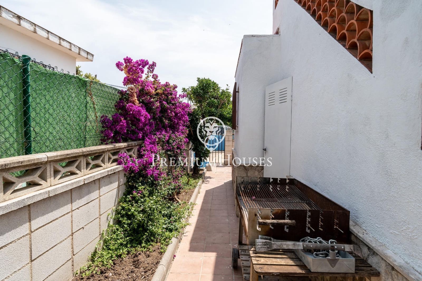 2 soveværelse Finca/Landehus til salg i Torredembarra - € 175.000 (Ref: 9065400)