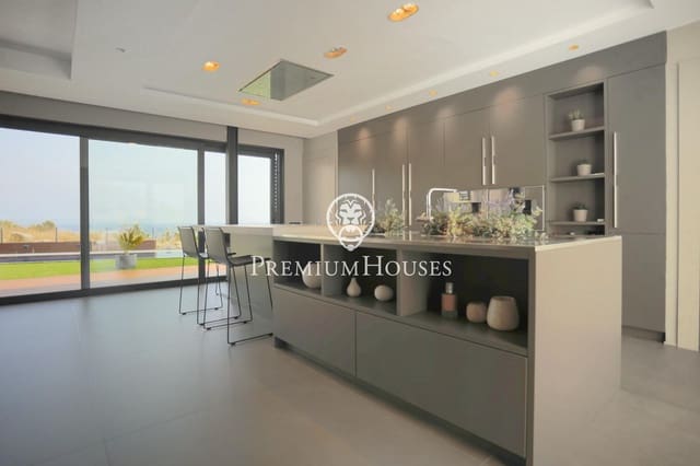 4 chambre Villa/Maison à vendre à Sitges avec piscine garage - 2 150 000 € (Ref: 9075315)