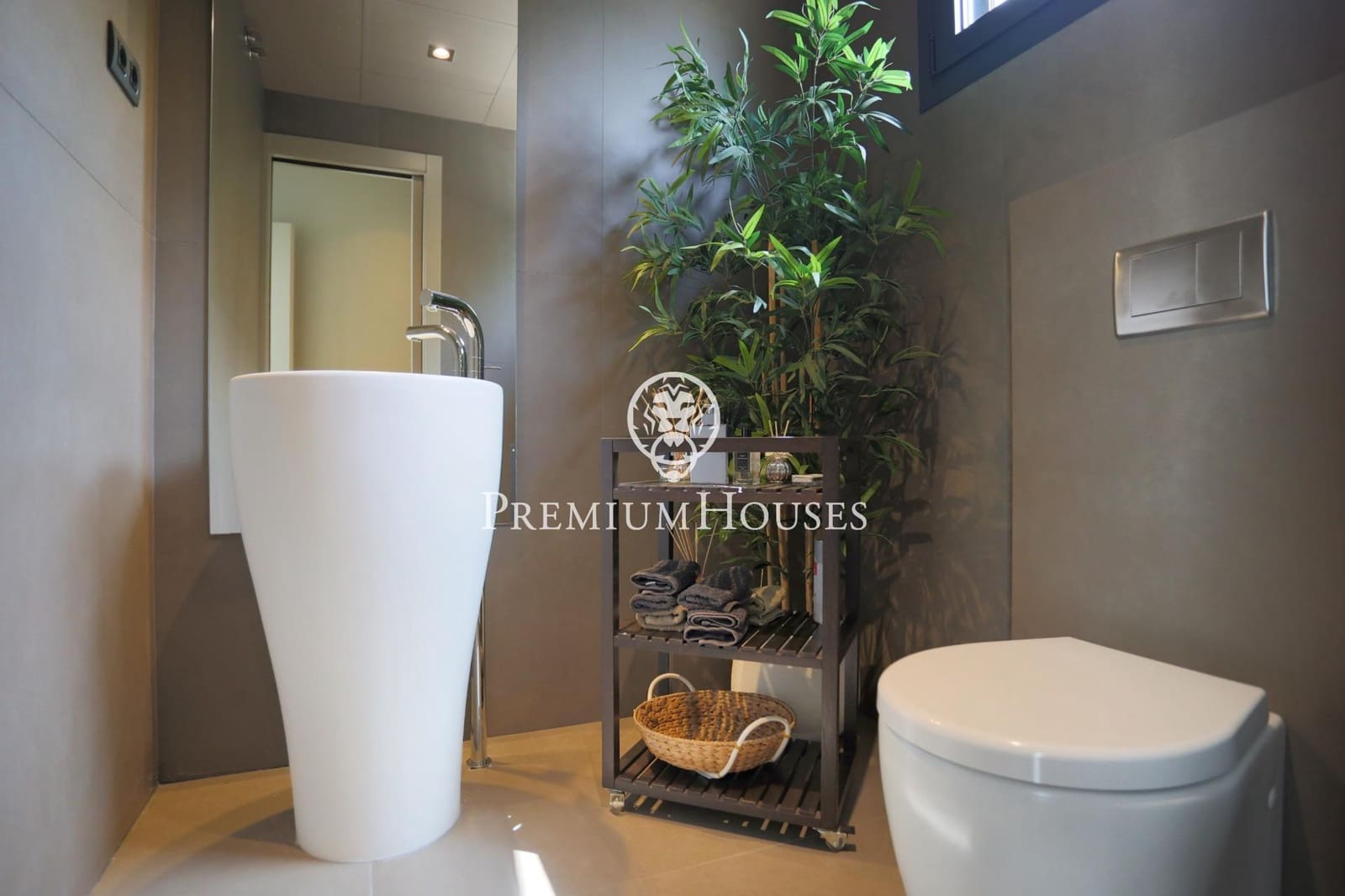 4 sovrum Villa till salu i Sitges med pool garage - 2 150 000 € (Ref: 9075315)