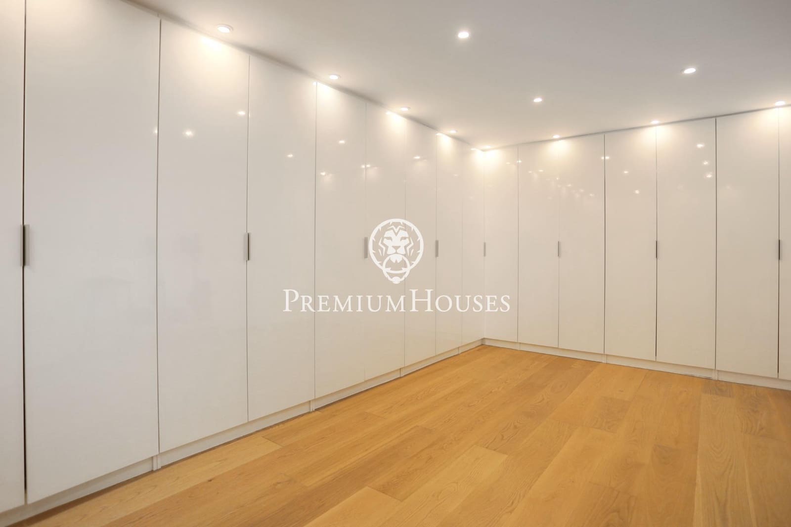 4 sovrum Villa till salu i Sitges med pool garage - 2 150 000 € (Ref: 9075315)