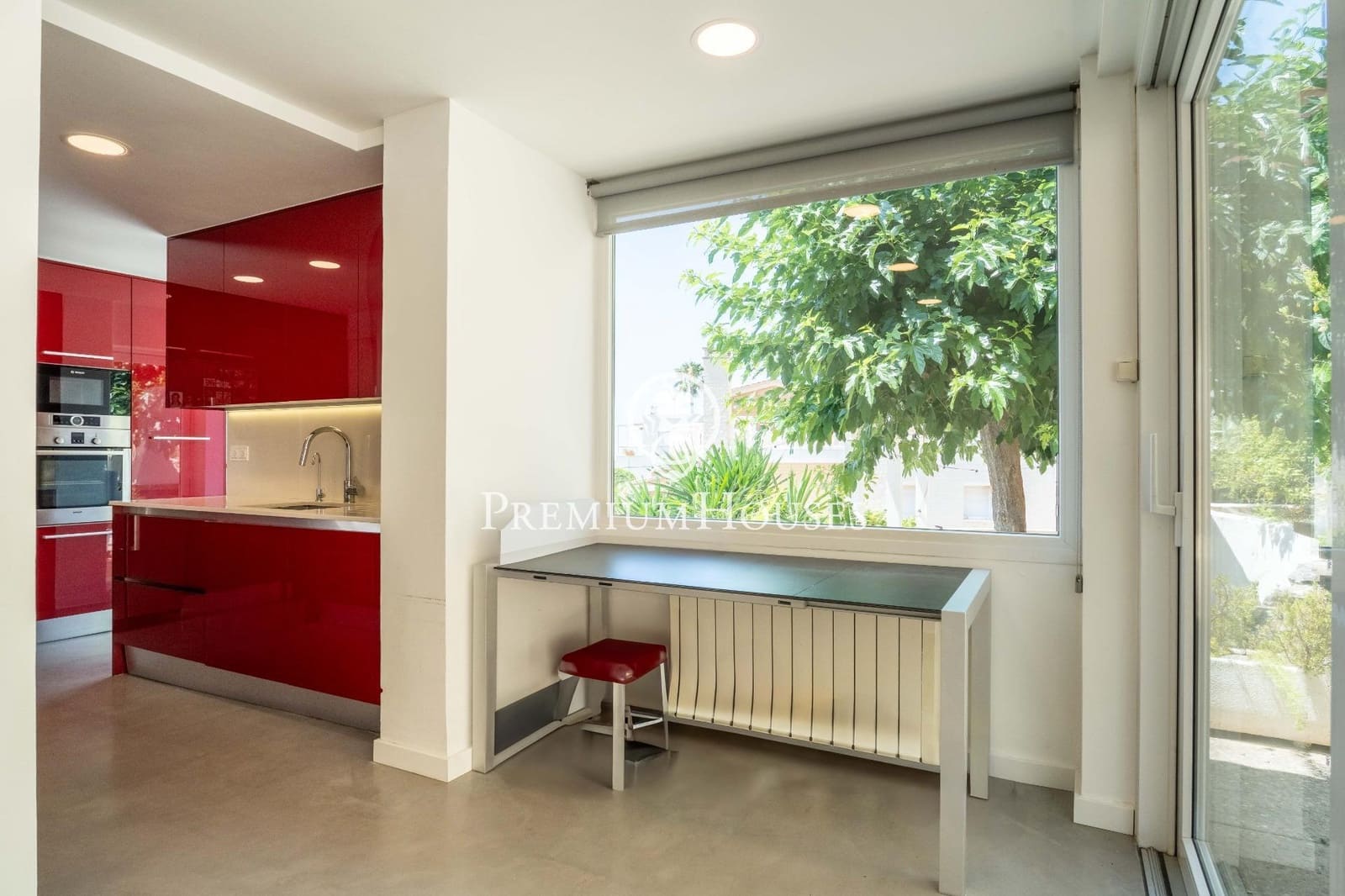 4 soveværelse Villa til salg i Sitges med swimmingpool garage - € 1.595.000 (Ref: 9095456)