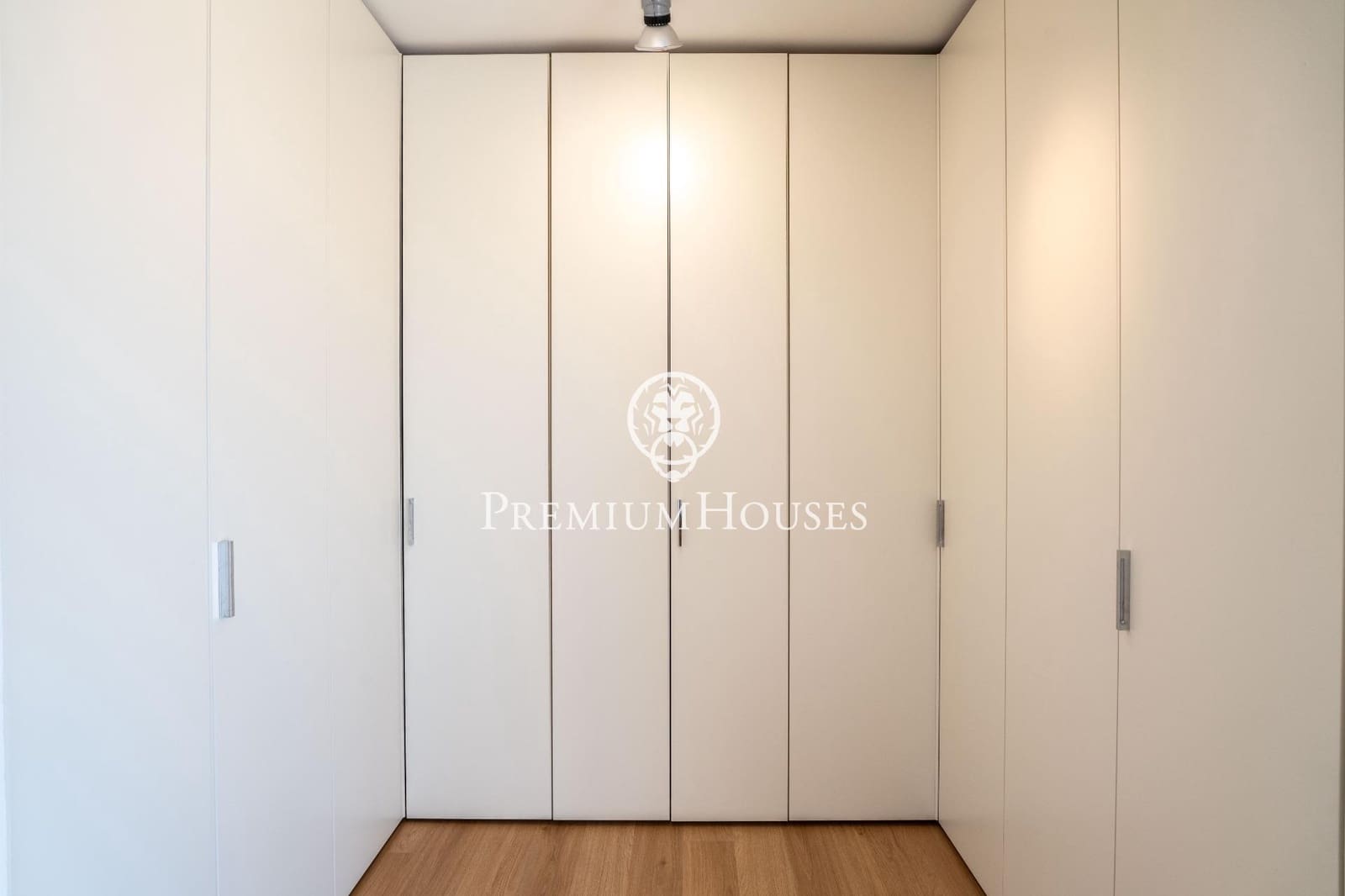 4 soveværelse Villa til salg i Sitges med swimmingpool garage - € 1.595.000 (Ref: 9095456)