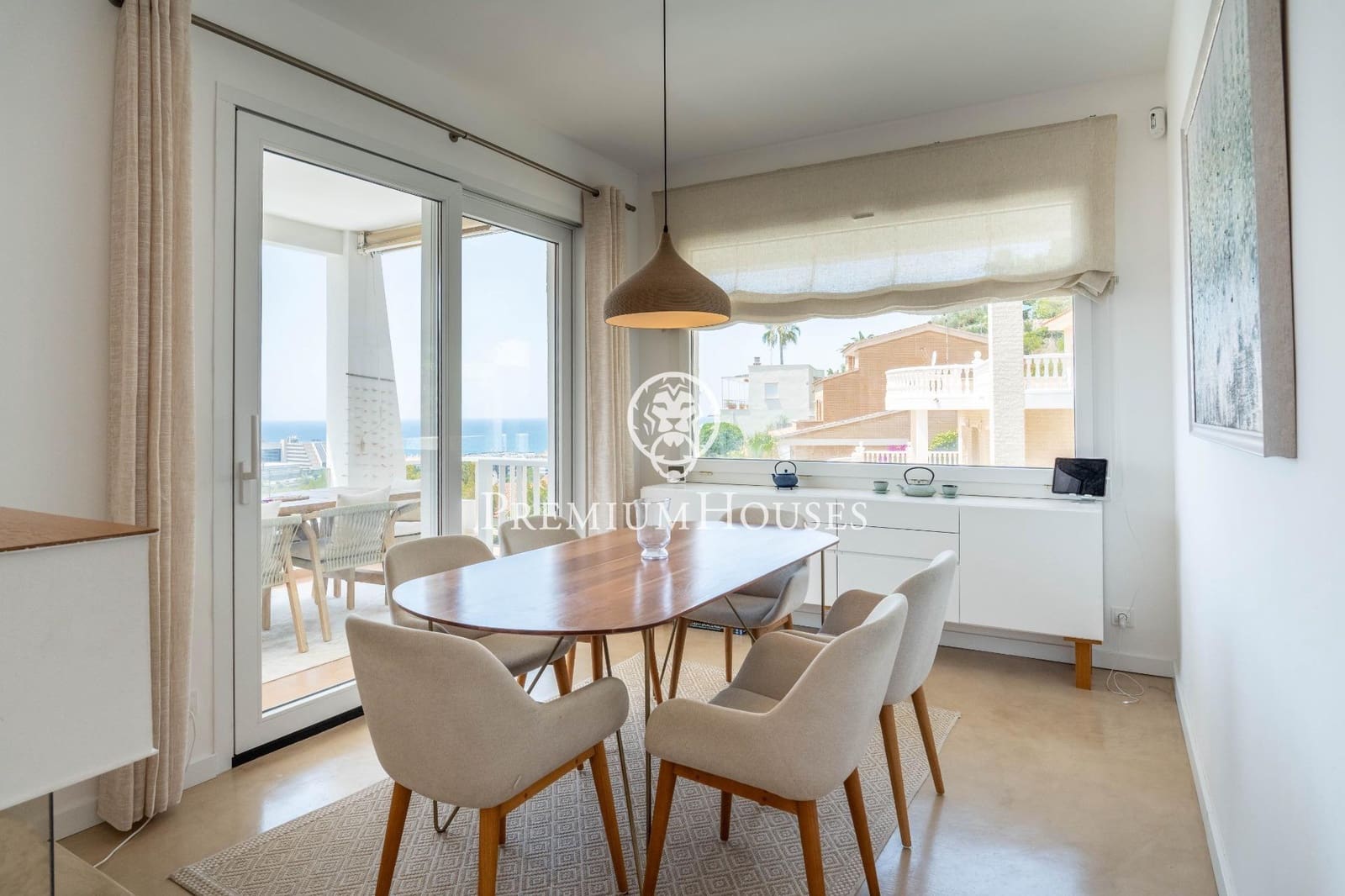 4 soveværelse Villa til salg i Sitges med swimmingpool garage - € 1.595.000 (Ref: 9095456)