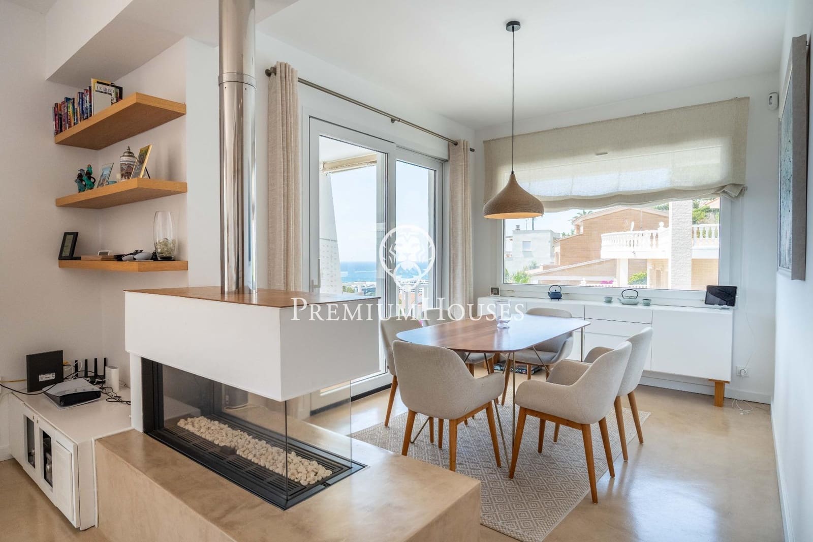 4 soveværelse Villa til salg i Sitges med swimmingpool garage - € 1.595.000 (Ref: 9095456)