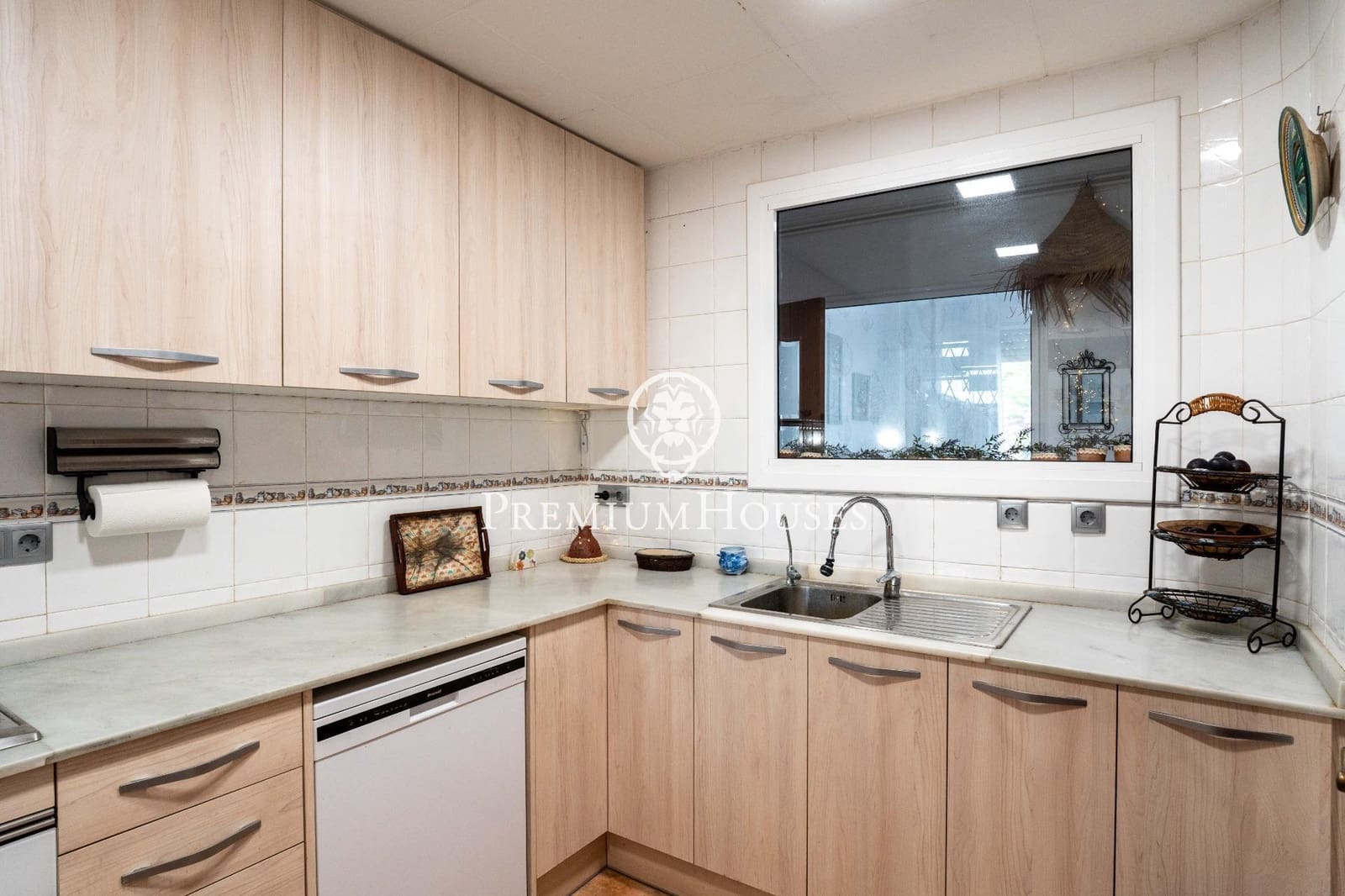 6 soverom Villa til salgs i Castelldefels med svømmebasseng garasje - € 950 000 (Ref: 9099302)