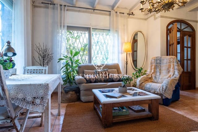 6 chambre Villa/Maison à vendre à Castelldefels avec piscine garage - 950 000 € (Ref: 9099302)