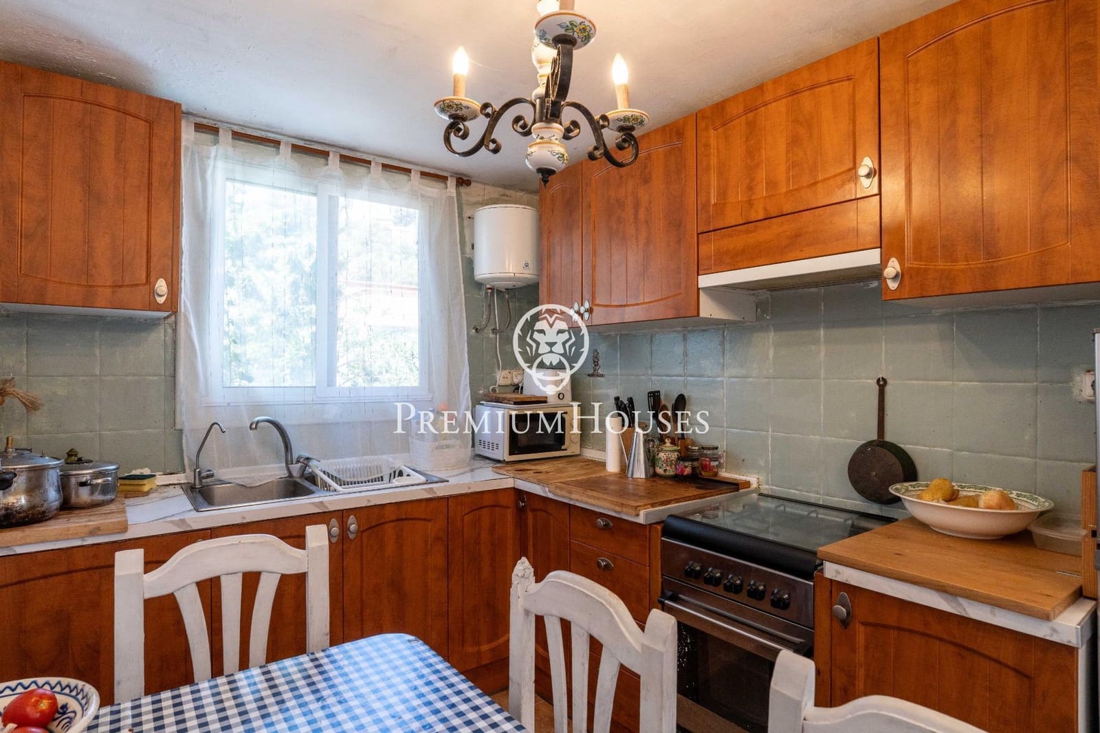 6 soverom Villa til salgs i Castelldefels med svømmebasseng garasje - € 950 000 (Ref: 9099302)